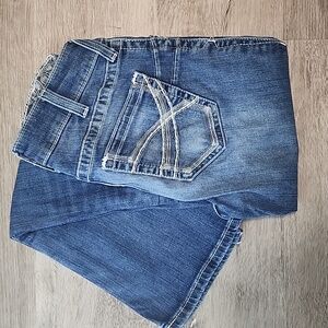 Ariat Women's Mid Rise Straight Leg Jeans